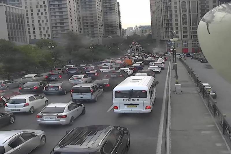 Hazırda tıxac olan yolların SİYAHISI