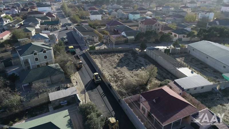 Saray qəsəbəsində Mikayıl Müşfiq küçəsi əsaslı şəkildə təmir edilir - VİDEO