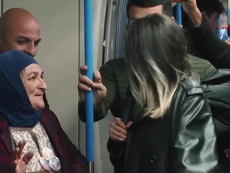 \"Bu nədir çəkirsiniz?\" deyən qadının kimliyi üzə çıxdı - Foto