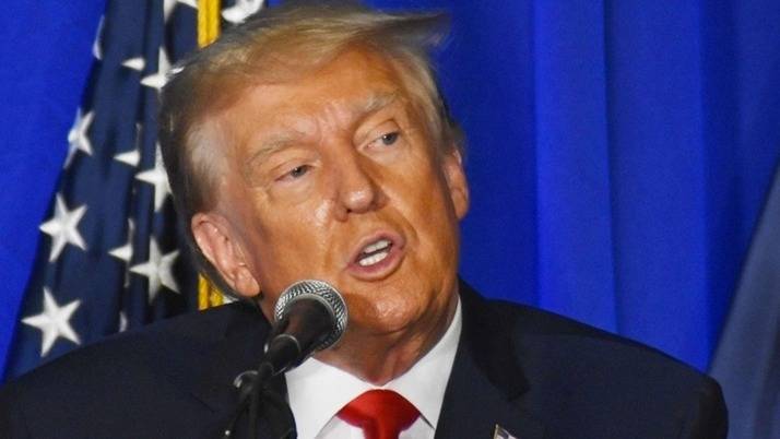 Tramp seçiləcəyi təqdirdə ilk gün edəcəyi iki vədi açıqladı