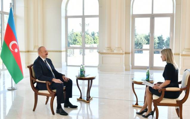 İlham Əliyev “Euronews”a müsahibə verib - YENİLƏNDİ (VİDEO)
