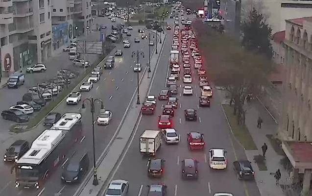 Bakının bir sıra yollarında tıxac var - FOTOLAR