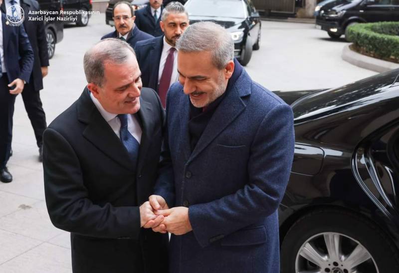 XİN başçıları nələri müzakirə etdi... 