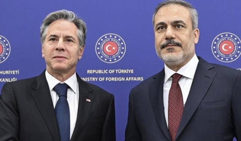 Hakan Fidan Blinkenlə Qəzzanı müzakirə etdi 