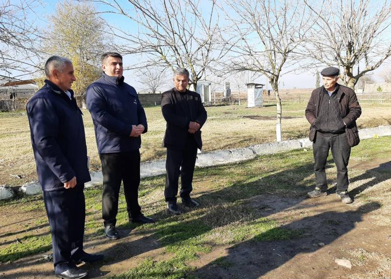 “Səyyar qəbul otağı” Salmanlı kəndində təşkil olundu - FOTOLAR