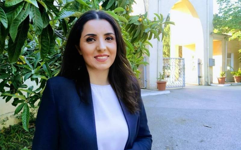 \"İnformasiya bolluğu çox zaman \"informasiya çirkliliyinə\" səbəb olur\" - Pərvanə İbrahimova