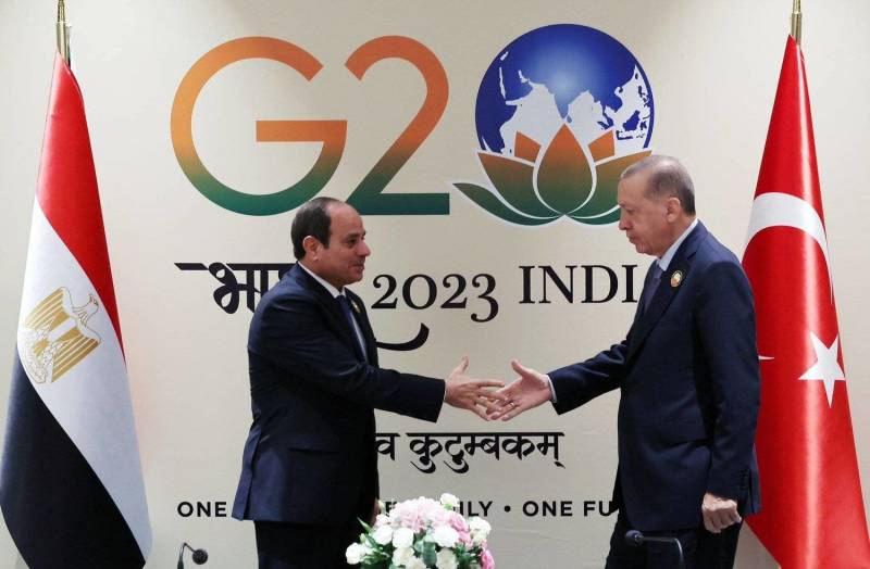 Ərdoğan Sisi ilə Qəzzanı müzakirə etdi 
