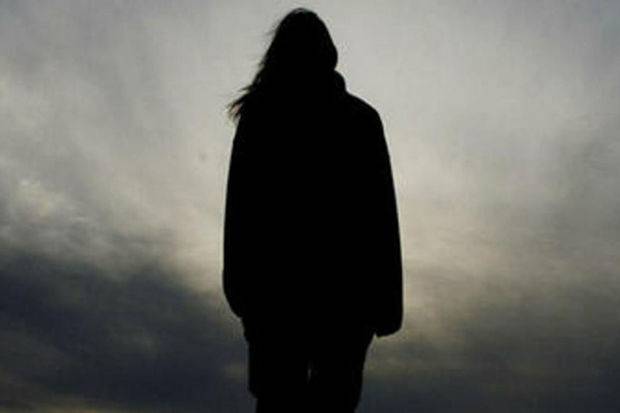 Bakıda 18 yaşlı qız itkin düşdü