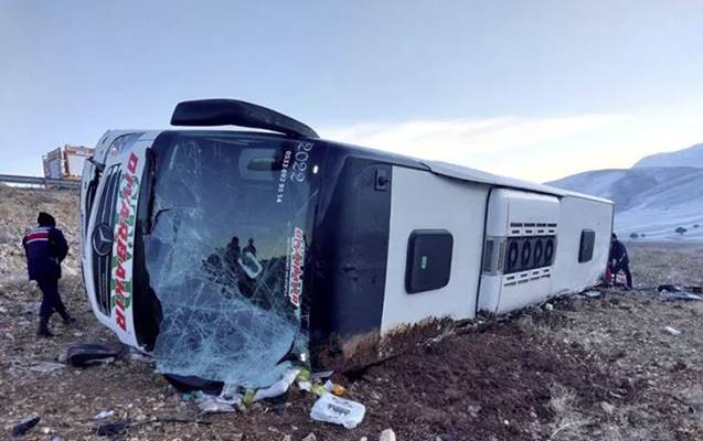 Türkiyədə sərnişin avtobusu aşdı - 6 ölü, 36 yaralı