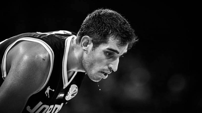 \"Fənərbağça\"nın basketbolçusu Ahmet Düverioğlunun nənəsi zəlzələdə öldü