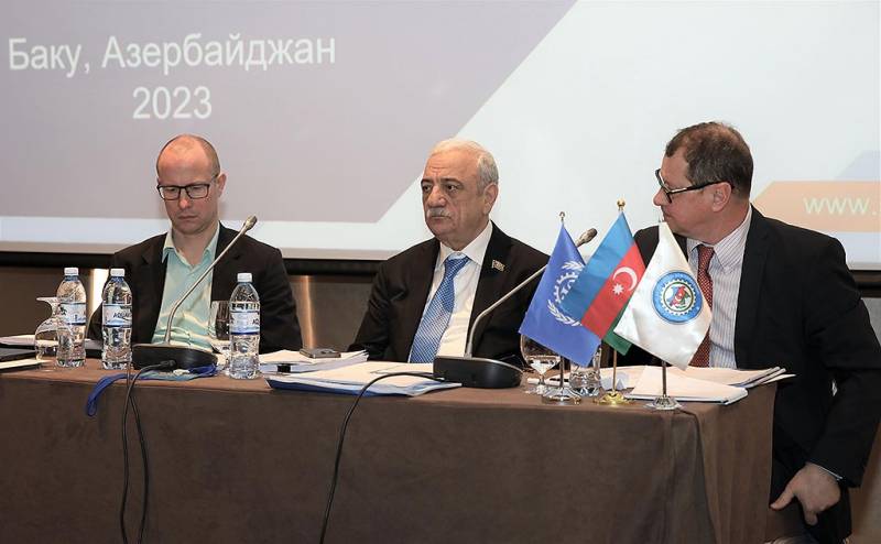 “Həmkarlar ittifaqları seçim qarşısında” adlı subregional seminar keçirildi - FOTOLAR