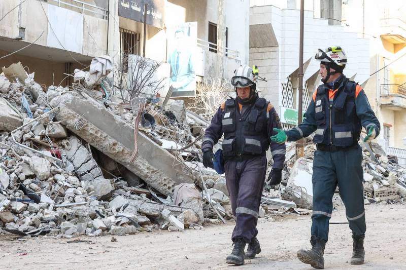 Suriyada zəlzələdə ölənlərin sayı 1400 nəfəri keçdi