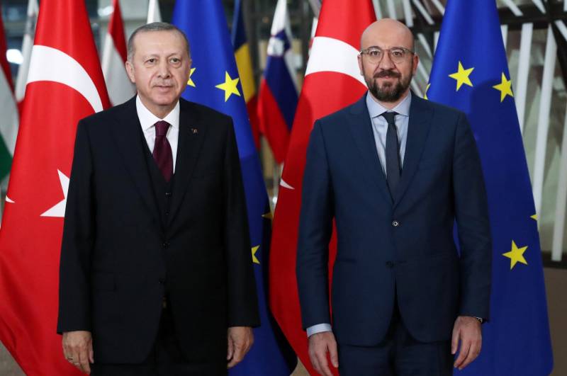 Mişeldən Ərdoğana: Türkiyə tək deyil
