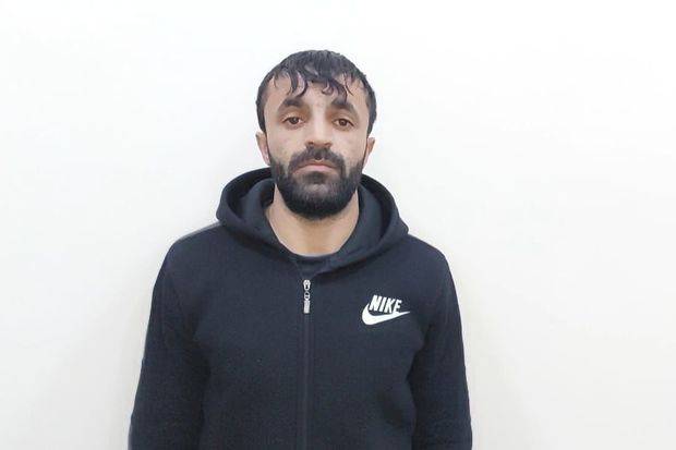 Sifariş etdiyi taksinin sürücüsünün telefonlarını oğurlayan şəxs saxlanıldı - FOTO