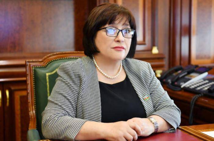 Qafarova Gürcüstan parlamentinin sədri ilə görüşdü