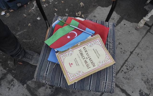 Dağıntılar altında qalan azərbaycanlı tələbənin evindən çıxanlar... - FOTO