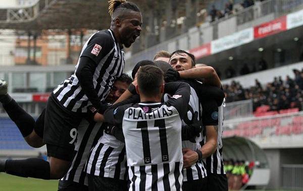 “Neftçi” bu futbolçu ilə yolları ayırdı