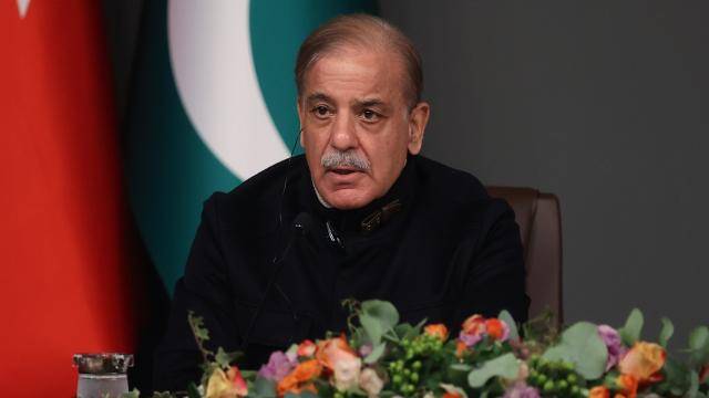 Pakistanın baş naziri Türkiyəyə gedir