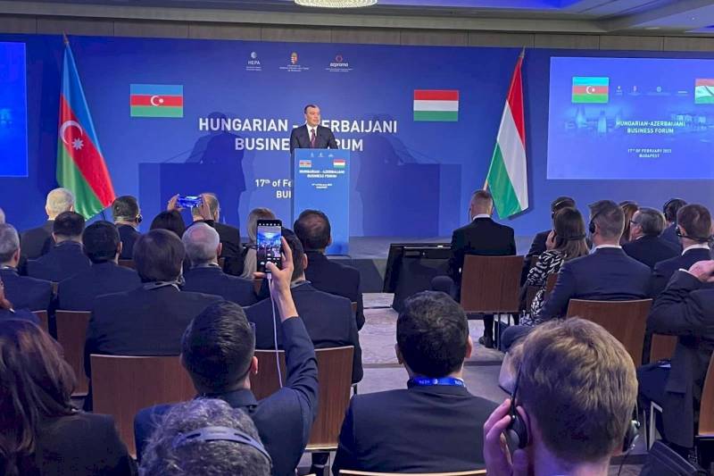 Budapeştdə Macarıstan-Azərbaycan biznes forumu keçirildi