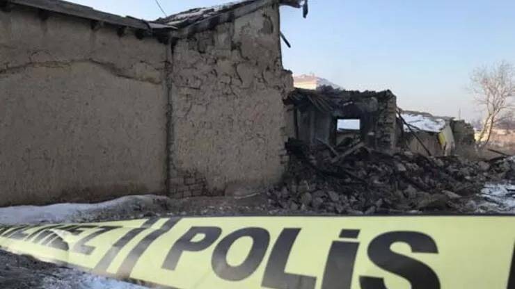 Qaziantepdən zəlzələyə görə qaçdılar: 7 nəfərlik ailə yanğında can verdi