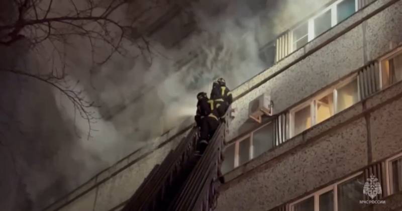 Moskvada hoteldə yanğın: 7 ölü, 11 yaralı - VİDEO