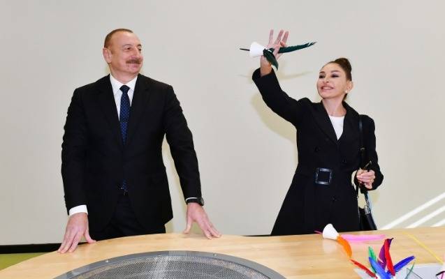 Bakıda “STEAM İnnovasiya Mərkəzi”nin açılışı oldu - FOTOLAR