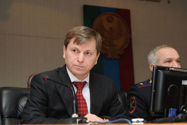 Dağıstanın keçmiş hökumət başçısını avtomobil vuraraq öldürdü