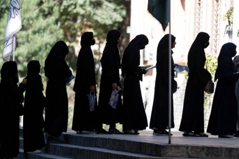 Biz qadınların təhsilini qadağan etməmişik, təxirə salmışıq – Taliban