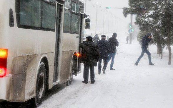 Paytaxtda bu yollarda sıxlıq var - SİYAHI