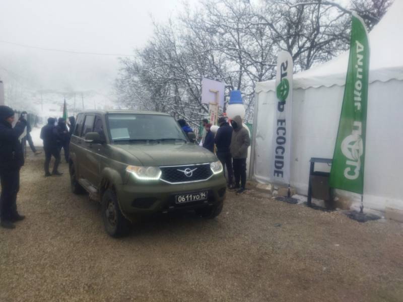 Bu gün sülhməramlıların növbəti maşını Laçın yolundan keçdi -YENİLƏNİB