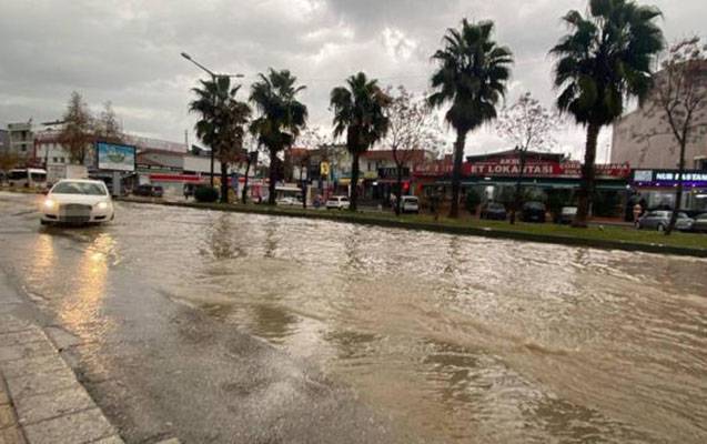 Antalyada qasırğa - Küləyin sürəti saatda 70 km-ə çatdı