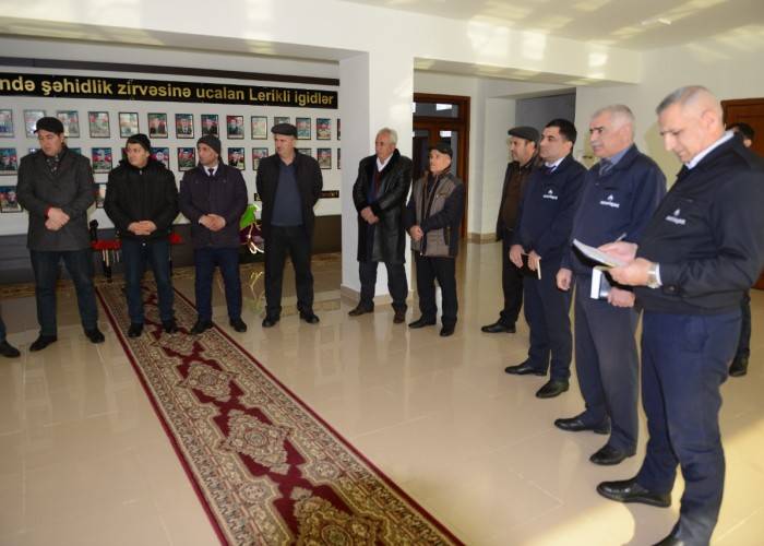 Lerikin 4 kəndini birləşdirən eyni müraciət “Açıq mikrofon”da ünvanlandı - FOTO