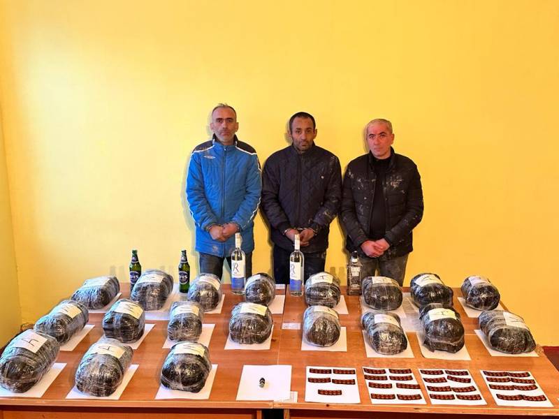 İrandan Azərbaycana 24 kq narkotik gətirən şəxslər SAXLANILDI