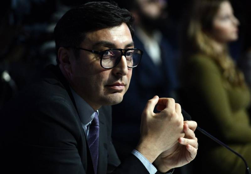 100-dən çox bloqer və jurnalist bir arada - FOTO