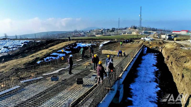 Muğanlı-İsmayıllı-Qəbələ yolunun yenidən qurulması davam edir - VİDEO/FOTO