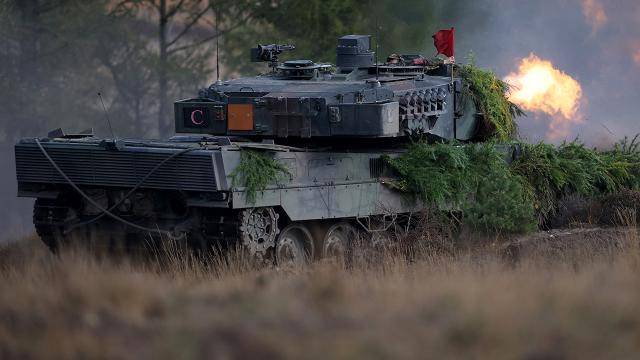 Rusiyada NATO tanklarını vuran əsgərlərə PUL MÜKAFATI