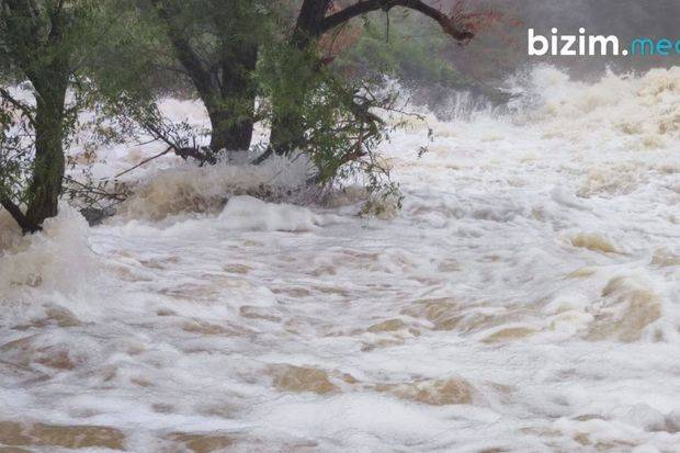 Güclü sel Ağdamla Tərtəri də su altında qoydu - VİDEO