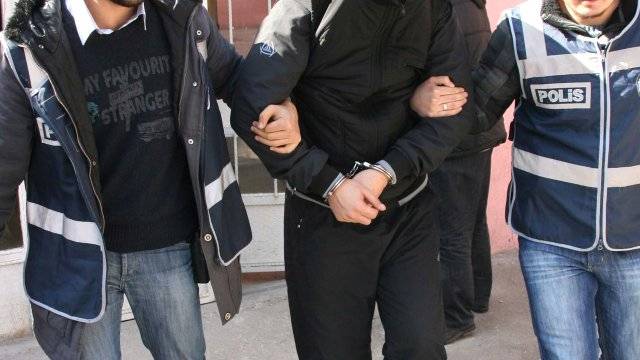 İstanbulda PKK əməliyyatı zamanı 9 terrorçu yaxalandı