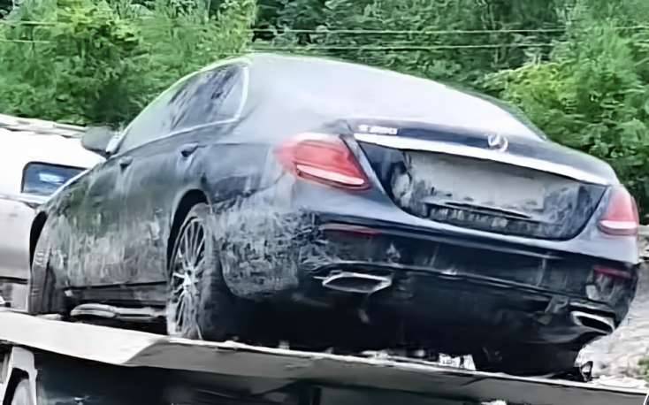 İsmayıllıda sel aparan lüks avtomobil kimindir? - FOTO/VİDEO