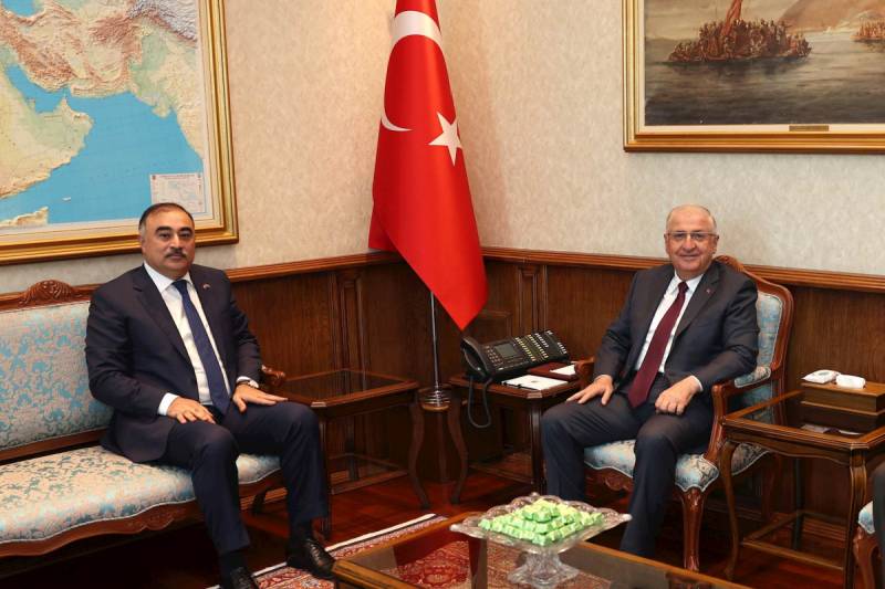 Türkiyənin müdafiə naziri səfirimizi qəbul edib - YENİLƏNİB