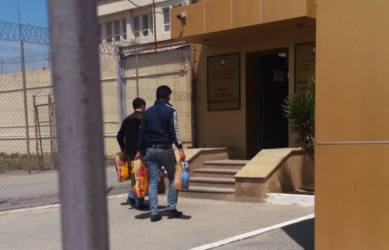 Təcridxanaya narkotik və psixotrop maddələrin keçirilməsinin qarşısı alındı - FOTO