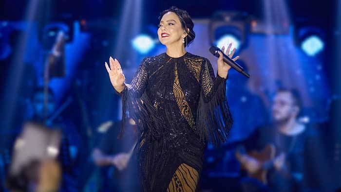 Ebru Gündəşi toya gətirən iş adamı Bakıdakı məşhur ticarət mərkəzinin SAHİBİ İMİŞ - FOTO