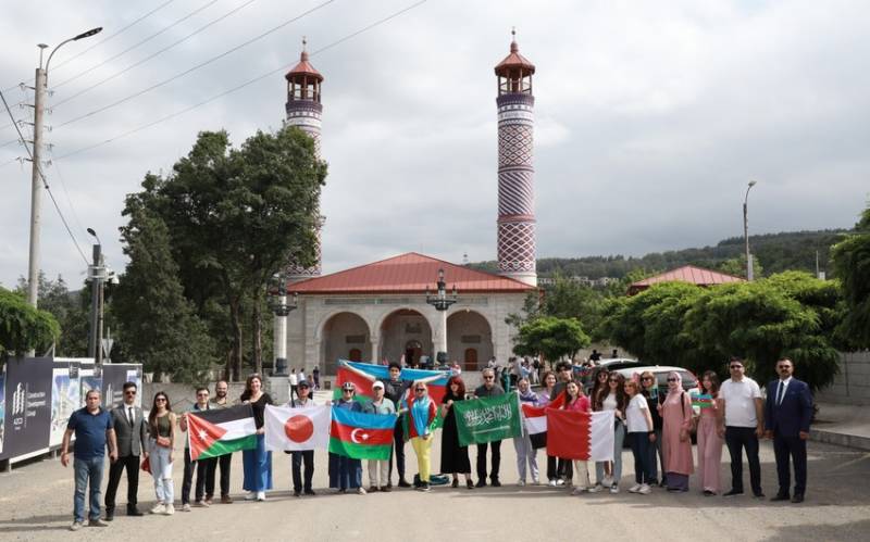 “Dəmir yumruğun gücü ilə Şuşadayıq” layihəsiylə diasporçuların 9-cu səfəri
