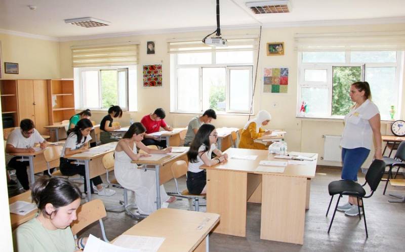 8 abituriyent və 1 nəzarətçi qəbul imtahanından xaric olundu - DİM