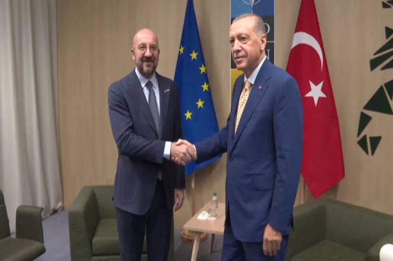 Ərdoğan Şarl Mişellə görüşdü