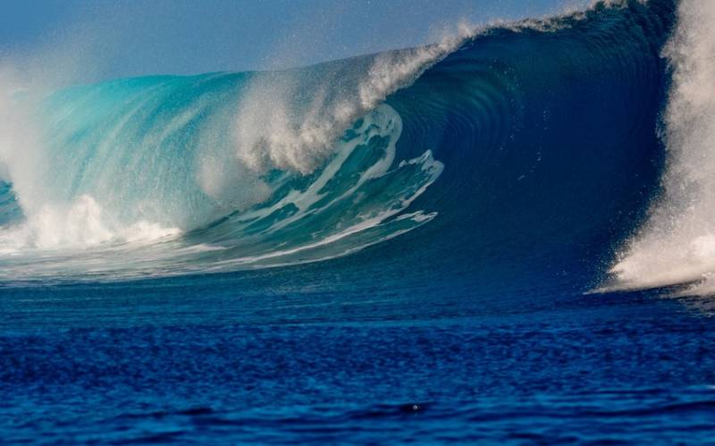 Dənizdə dalğanın hündürlüyü 3 metrə çatıb - FAKTİKİ HAVA