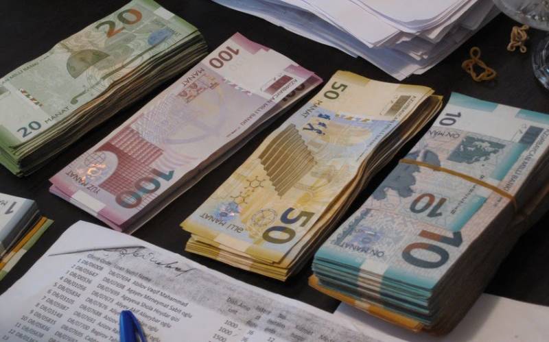 Azərbaycan 400 milyon manatdan çox borc qaytarıb