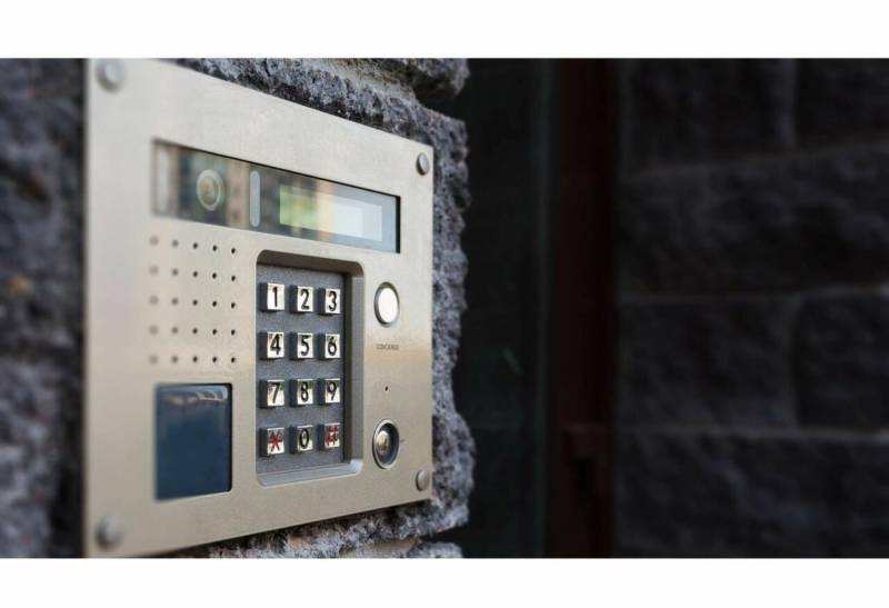 Bakıda \"domafon\"a görə hər ay niyə pul yığılır? 