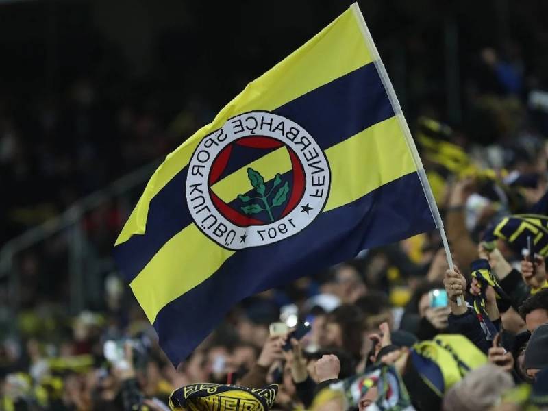 Fənərbaxça açıqladı - Yeni transfer gəlir