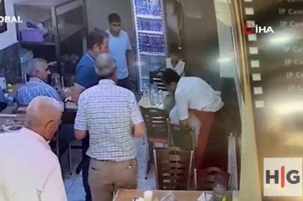 Restoranın sahibi müştərinin həyatını xilas etdi - VİDEO